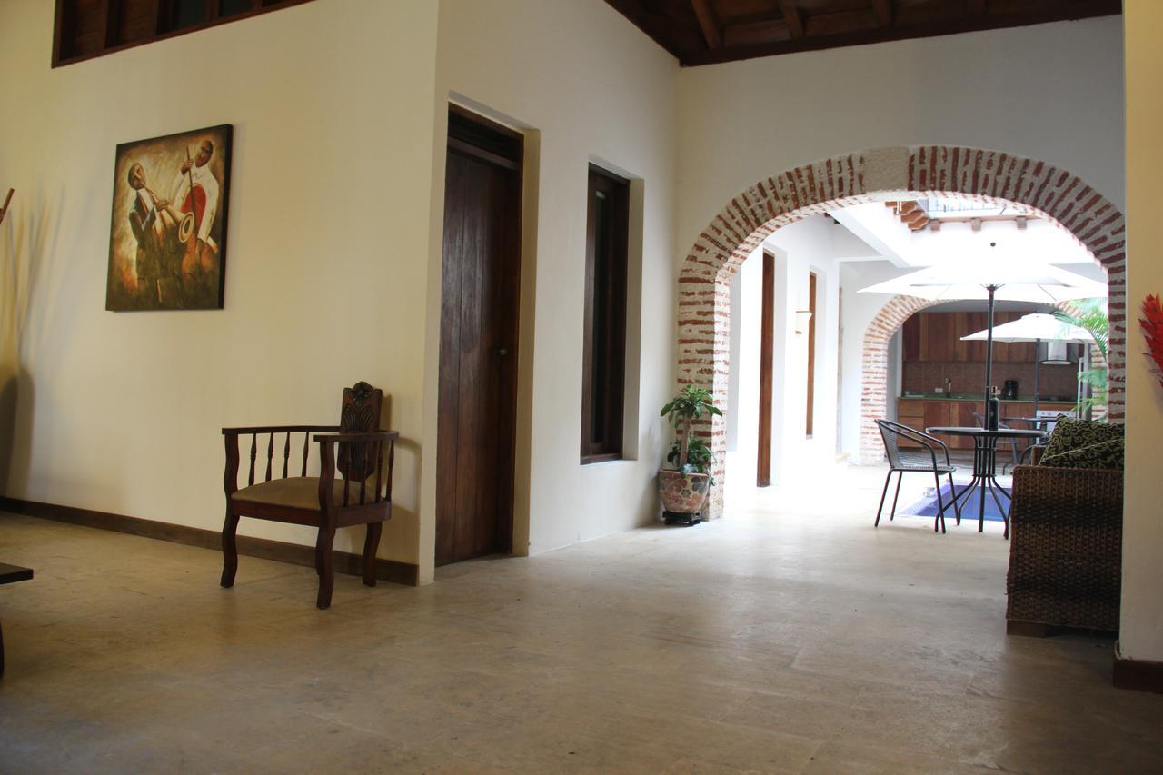 Hotel Boutique Casa San Miguel Картахена Экстерьер фото